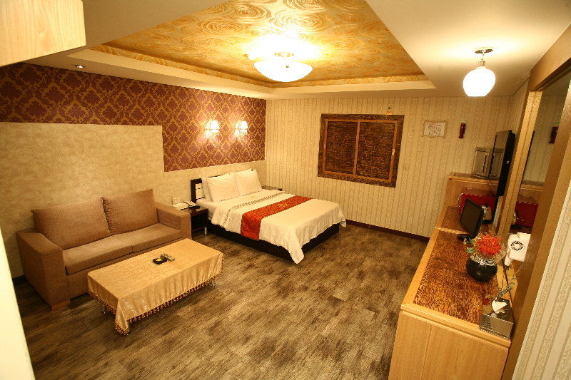 Amour Hotel Suwon Exterior photo
